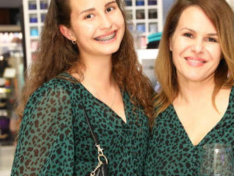 Bibiana Ondrejková v spoločnosti s dcérou  : Mladšia o hlavu vyššia a... Vyzerajú ako sestry!