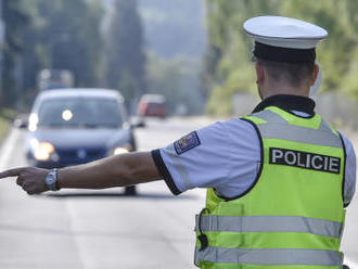 Policie dnes bude na 900 místech v ČR měřit rychlost aut