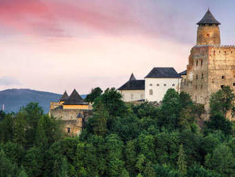 Vstupné na Ľubovniansky hrad a do skanzenu pre deti a dospelých