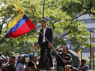 EÚ a USA žiadajú rýchlu politickú transformáciu vo Venezuele