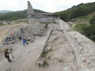 SAV: Na Pustom hrade sa uskutočňuje najväčší archeologický výskum