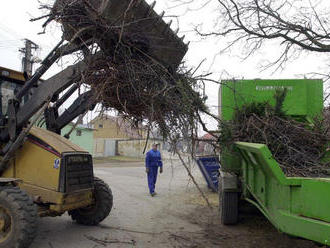 Záhradkári z Bánoviec nad Bebravou majú nový systém odvážania odpadu