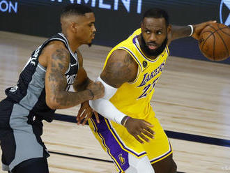 NBA: Spurs po 23 rokoch bez play off, do play in Portland a Memphis