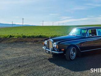 Oregon EV shop swapped a Tesla heart into Johnny Cash's old Rolls-Royce     - Roadshow