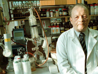 Patenty profesora Holého dál vynášejí, biochemici loni vydělali přes miliardu. Můžou za ně budovat s