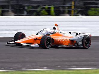 V Indy začal nejlépe Hinchcliffe, Alonso pátý
