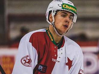 Chceme vrátit Slavii, kam patří, říká hokejový útočník Filip Kuťák