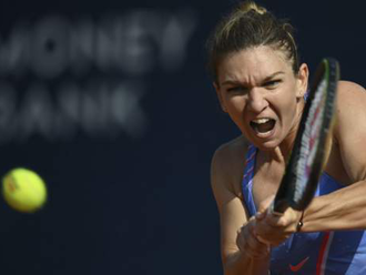 Prague Open: Simona Halep beats Elise Mertens in final