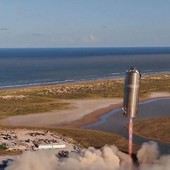 Video: Starship od SpaceX zvládla první testovací let do 150 metrů