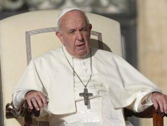 Pápež František prijal rezignáciu poľského arcibiskupa, bol zapletený do sexuálneho škandálu