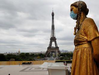 ONLINE: V Paríži musia nosiť rúška, v Berlíne idú deti do školy