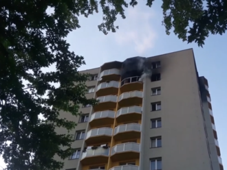 V českom Bohumíne horí panelák, hlásia 11 mŕtvych vrátane 3 detí