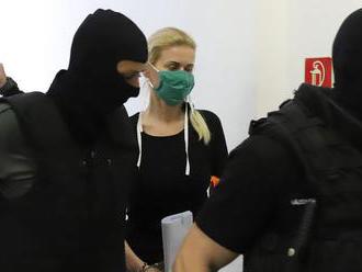 Jankovská a Cviková stíhané pre korupciu ostávajú vo väzbe