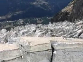 V Alpách hrozí pohroma: Evakuácia desiatok ľudí kvôli topiacemu ľadovcu!