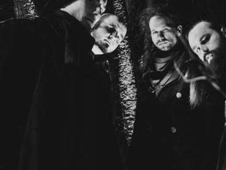 Post-black metalová kapela Besna zverejnila debuotvé video Jazero