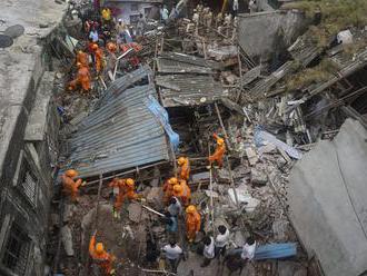 India: Počet mŕtvych po páde budovy v Bhivandí stúpol na 20