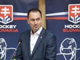 Aktuálne: NAKA zasahuje v budove Slovenského zväzu ľadového hokeja