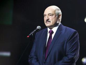 V Bielorusku sa vedie 250 stíhaní voči účastníkom protestov proti Lukašenkovi