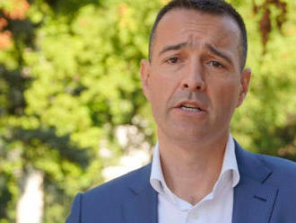 Minister zdravotníctva Krajčí by mal zvážiť rezignáciu, odkázal Drucker