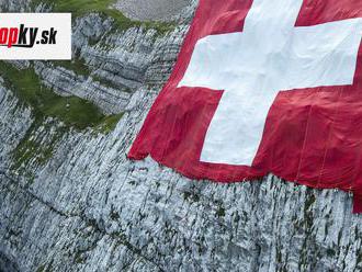 Švajčiari hlasujú o ukončení dohody o voľnom pohybe osôb z krajín EÚ