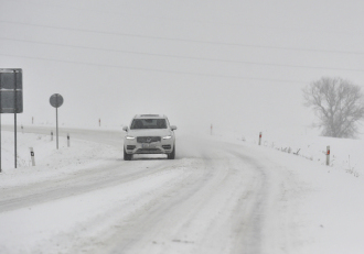 Po silném sněžení jsou silnice v Plzeňském kraji většinou sjízdné