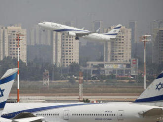 Izrael zastaví lety v obave pred novými variantmi koronavírusu