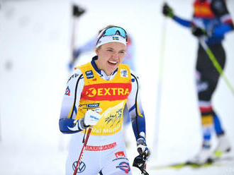 Bežci na lyžiach Kläbo a Svahnová vyhrali šprint vo Falune