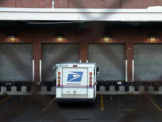 USPS is about to plug into electric mail carriers, thanks to Biden administration     - Roadshow