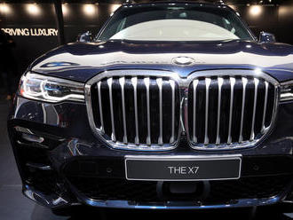 A luxus- és az elektromos modellek húzzák a BMW-t