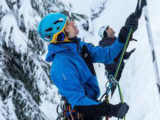 OBRAZEM: Přírodní ledopád v Labském dole je oblíbeným cílem lezců
