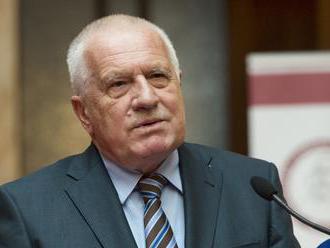 Česko: Exprezident Klaus dostal za nenosenie rúška pokutu