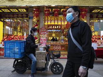 Čína: Experti WHO skúmajúci pôvod COVID-19 navštívili tržnice vo Wu-chane