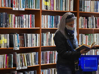 V stredu sa otvoria knižnice, návštevníci budú potrebovať negatívny test