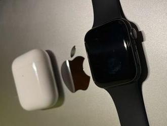 Apple naučí MacBooky nabíjať iPhone aj Apple Watch