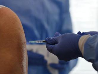 Po očkovaní na Slovensku zomrel pacient. Mal viacero ochorení