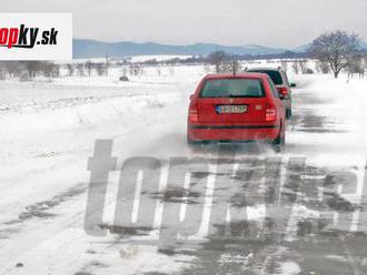 Vodiči, na cestách buďte obzvlášť opatrní: Slovensko potrápia snehové jazyky aj záveje