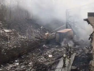 Výbuch a požár v prachárně na jihu Ruska si vyžádal 17 lidských životů