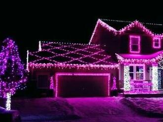 Vonkajšia a vnútorná svetelná vianočná reťaz so 148 LED - 10,4 m v rôznych farbách.
