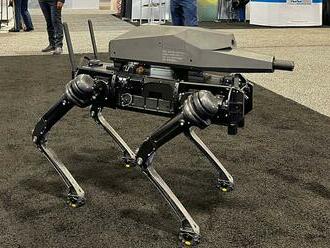 Ghost Robotics představil robotického psa vybaveného odstřelovací puškou