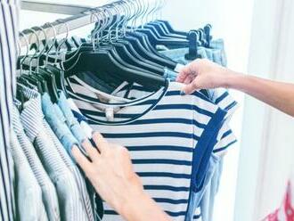 Čo rozhoduje pri nákupe nových módnych kúskov? Zmeny v nákupnom správaní Slovákov poznačila pandémia