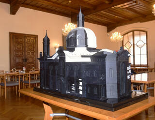 Odborníci na 3D tiskárně vyrobili model bývalé synagogy v Olomouci