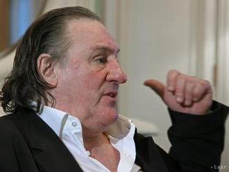 Gérard Depardieu bol obvinený zo znásilnenia mladej herečky