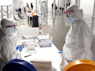 Koronavírus: EÚ pomáha pri nasadení lekárskeho tímu z Rumunska na Slovensko