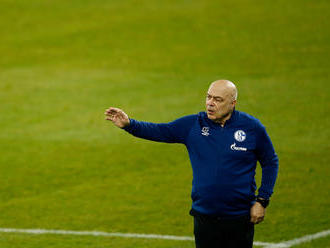 Schalke bude viesť piaty tréner, posledná prehra spustila hromadné prepúšťanie