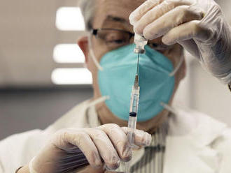 Rezort zdravotníctva na týždeň pozastavil otváranie termínov na nové očkovania