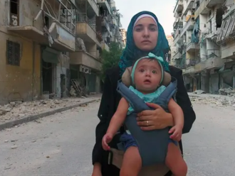 Pre Samu: Strhujúci filmový odkaz matky pre dcéru z vojnových ruín