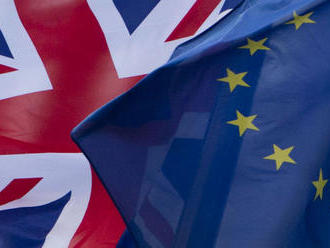 Veľká Británia chce podpísať dohodu o bezvízovom styku pre umelcov s každým štátom EÚ