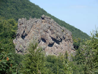 V Strážovských vrchoch vznikne súkromný chránený areál Langáčske skaly