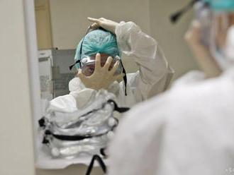 Bánovská nemocnica má nový anestéziologický prístroj