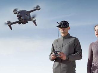 Hybridný dron DJI FPV odošle záznam z kamery priamo do špeciálnych okuliarov